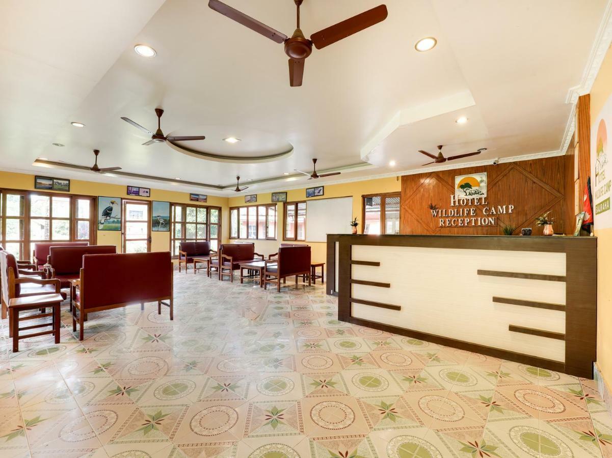 Hotel Wildlife Camp Sauraha Buitenkant foto